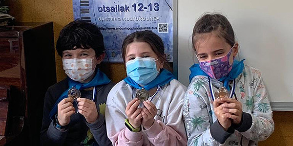 Aimar, Elene eta Nora
